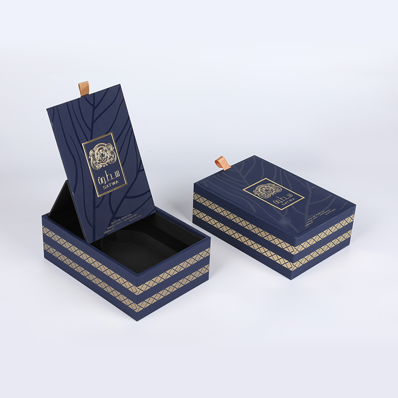 Tilpasset Eva Inner Parfume & Cosmetic Opulent Feast